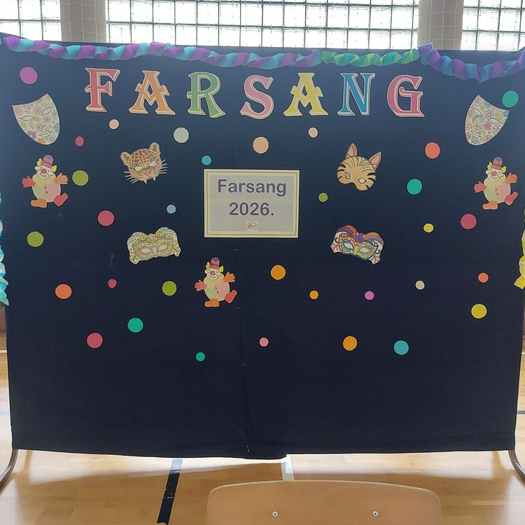 🎭✨ Itt a farsang, áll a bál! ✨🎭