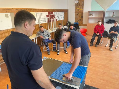 Szakmai bemutató Mapei Kft.